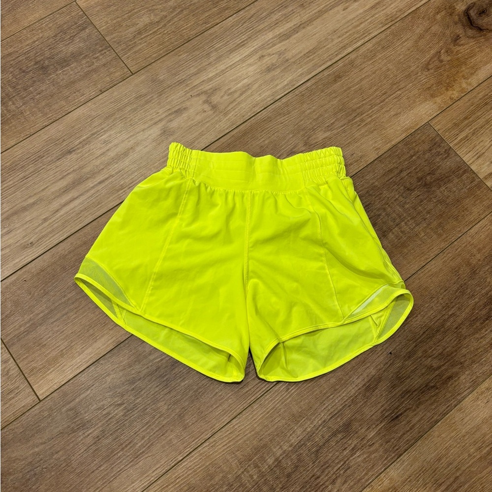 Lululemon 2.5 inch hottie hot high rise shorts.